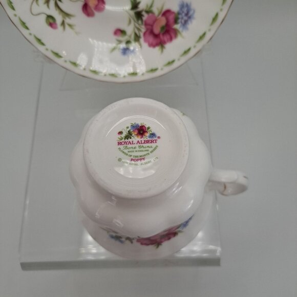 Royal Albert August Poppy Flower of the Month Teacup & Saucer Set Bone China - Picture 12 of 16